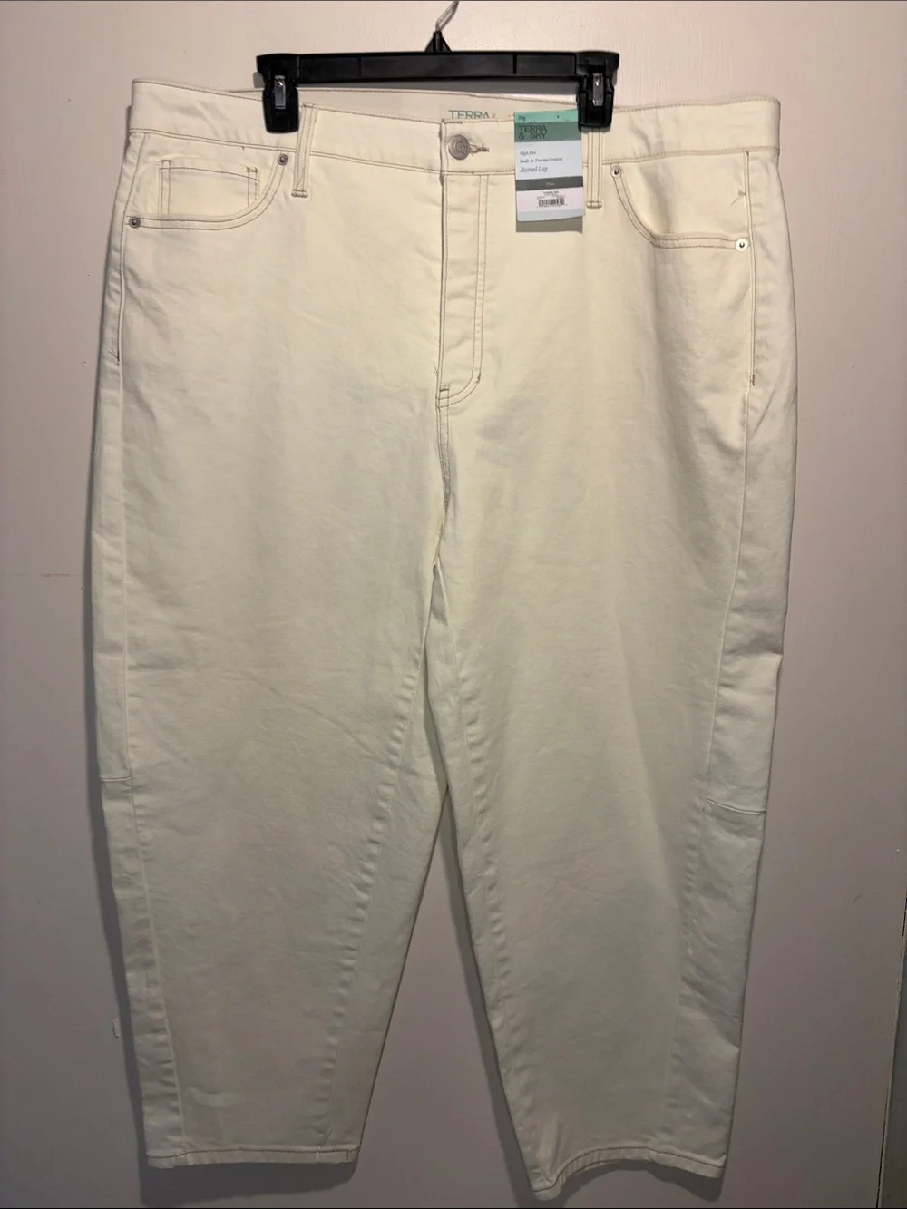 Terra & Sky NWT High Rise Barrel Leg Cream Khaki Tummy Control Waist Size 20W